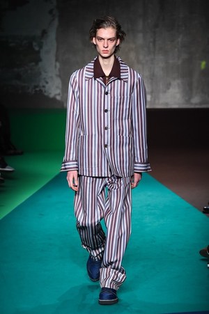 人気ブランドの新作 Marni 2017ss ナイロンジャケット コンスエロ期