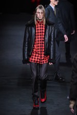 ヴェルサーチ 2017-18年秋冬メンズコレクション - 無数のインスピレーションから上質を創る｜写真21