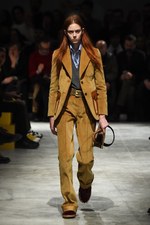 プラダ 2017-18年秋冬メンズコレクション - アートで昇華する70年代のカジュアルスタイル｜写真3