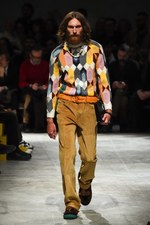 プラダ 2017-18年秋冬メンズコレクション - アートで昇華する70年代のカジュアルスタイル｜写真5