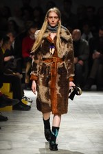 プラダ 2017-18年秋冬メンズコレクション - アートで昇華する70年代のカジュアルスタイル｜写真7