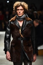 プラダ 2017-18年秋冬メンズコレクション - アートで昇華する70年代のカジュアルスタイル｜写真19