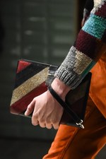 プラダ 2017-18年秋冬メンズコレクション - アートで昇華する70年代のカジュアルスタイル｜写真27