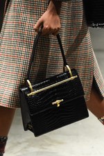 プラダ 2017-18年秋冬メンズコレクション - アートで昇華する70年代のカジュアルスタイル｜写真57