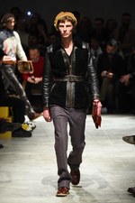 プラダ 2017-18年秋冬メンズコレクション - アートで昇華する70年代のカジュアルスタイル｜写真72