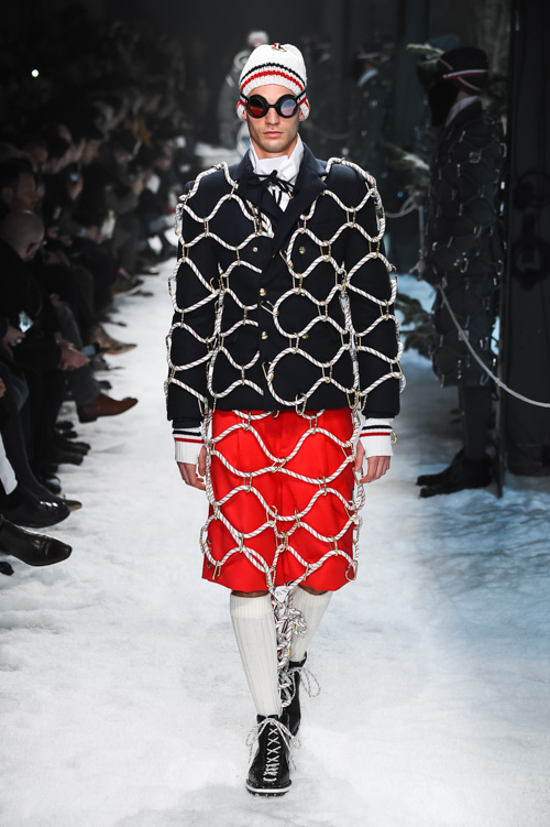 モンクレール ガム・ブルー(MONCLER GAMME BLEU) 2017-18年秋冬メンズコレクション シルエット - 写真14