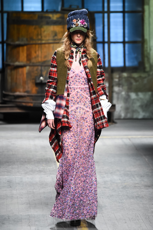 ディースクエアード(DSQUARED2) 2017-18年秋冬ウィメンズ&メンズ