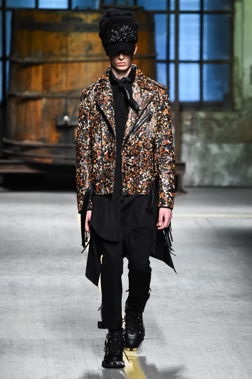 DSQUARED2 FALL WINTER 2017-18 MEN'S AND WOMEN'S COLLECTION