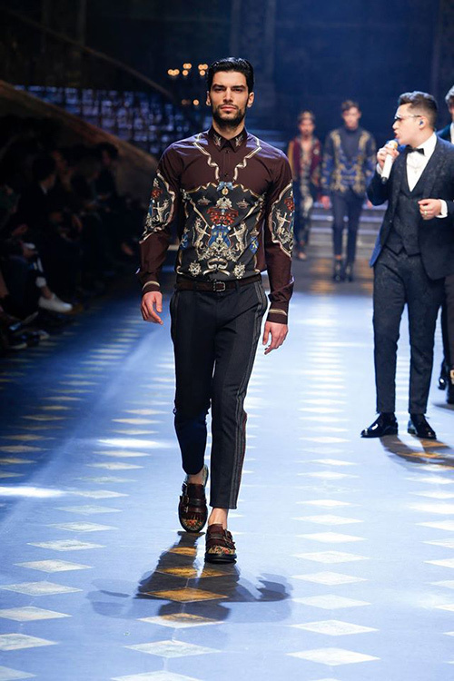 未使用・箱・保管袋付 ドルチェ&ガッバーナ DOLCE&GABBANA