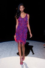 終わらない夏を感じさせる、ラグジュアリーなセクシースタイル - サルヴァトーレ フェラガモ 2012年春夏コレクション｜写真18