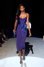 終わらない夏を感じさせる、ラグジュアリーなセクシースタイル - サルヴァトーレ フェラガモ 2012年春夏コレクション｜写真20