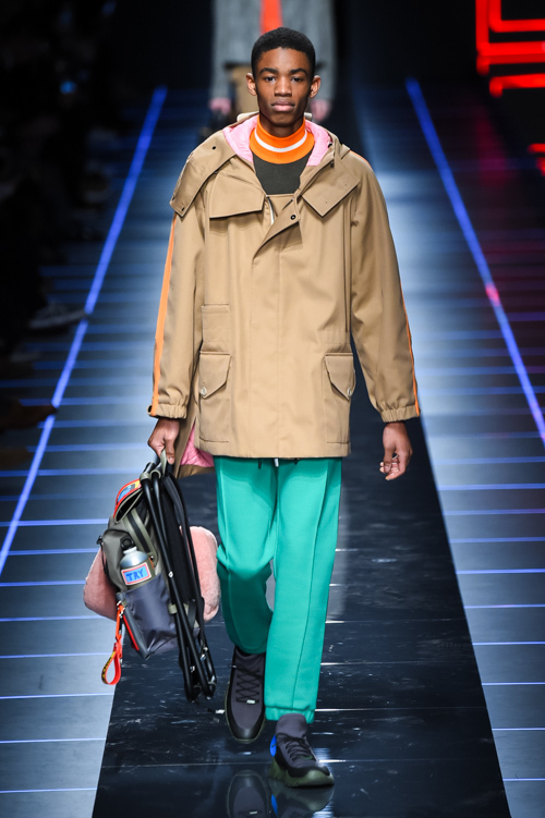 フェンディ(FENDI) 2017-18年秋冬メンズコレクション シルエット - 写真21