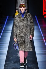 フェンディ 2017-18年秋冬メンズコレクション - 彩りを帯び、踊りだす日常の洋服たち｜写真1