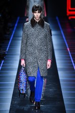 フェンディ 2017-18年秋冬メンズコレクション - 彩りを帯び、踊りだす日常の洋服たち｜写真8