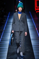 フェンディ 2017-18年秋冬メンズコレクション - 彩りを帯び、踊りだす日常の洋服たち｜写真55