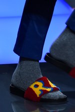 フェンディ 2017-18年秋冬メンズコレクション - 彩りを帯び、踊りだす日常の洋服たち｜写真96