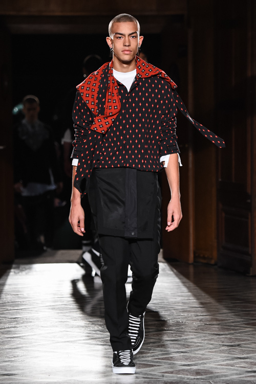 ジバンシィ バイ リカルド ティッシ (Givenchy by Riccardo ジバンシィ バイ リカルド ティッシ (Givenchy by Riccardo