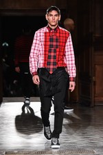 ジバンシィ バイ リカルド ティッシ 17年秋冬メンズコレクション - ラグジュアリーな新旧の融合｜写真14