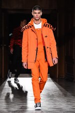 ジバンシィ バイ リカルド ティッシ 17年秋冬メンズコレクション - ラグジュアリーな新旧の融合｜写真20