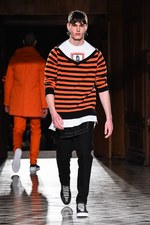 ジバンシィ バイ リカルド ティッシ 17年秋冬メンズコレクション - ラグジュアリーな新旧の融合｜写真21