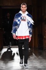 ジバンシィ バイ リカルド ティッシ 17年秋冬メンズコレクション - ラグジュアリーな新旧の融合｜写真51