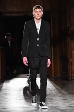 ジバンシィ バイ リカルド ティッシ 17年秋冬メンズコレクション - ラグジュアリーな新旧の融合｜写真69