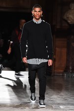 ジバンシィ バイ リカルド ティッシ 17年秋冬メンズコレクション - ラグジュアリーな新旧の融合｜写真75