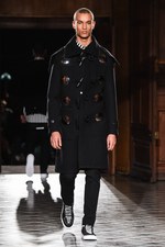 ジバンシィ バイ リカルド ティッシ 17年秋冬メンズコレクション - ラグジュアリーな新旧の融合｜写真76