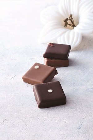 「アムール・デュ・ショコラ」新宿高島屋のバレンタイン、1粒ショコラショップや日本初チョコレート小籠包｜写真7