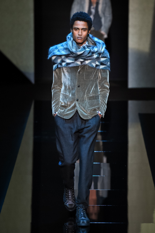 ジョルジオ アルマーニ(Giorgio Armani) 2017-18年秋冬ウィメンズ&メンズコレクション  - 写真20