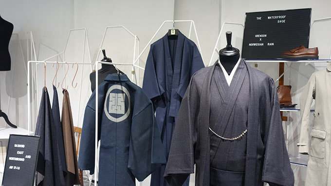 ノルウェージャンレイン(Norwegian Rain), ワイ＆サンズ(Y. & SONS) T-KIMONO｜写真1