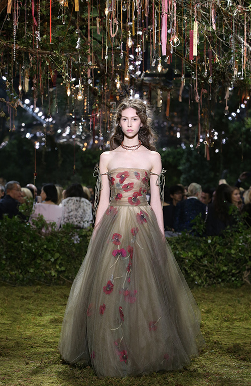 ディオール オートクチュール(DIOR Haute Couture) 2017年春夏ウィメンズコレクション シルエット - 写真28