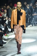 ユリウス 2017-18年秋冬コレクション - 新時代は今、そして未来へ｜写真36