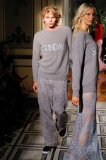 アルベルタ フェレッティ 2017年プレフォールコレクション - 7色のニットで過ごす優雅な日常｜写真10