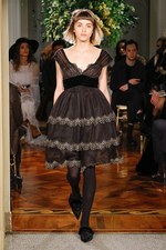 アルベルタ フェレッティ 2017年プレフォールコレクション - 7色のニットで過ごす優雅な日常｜写真22