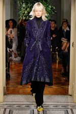 アルベルタ フェレッティ 2017年プレフォールコレクション - 7色のニットで過ごす優雅な日常｜写真30