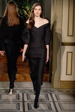 アルベルタ フェレッティ 2017年プレフォールコレクション - 7色のニットで過ごす優雅な日常｜写真38