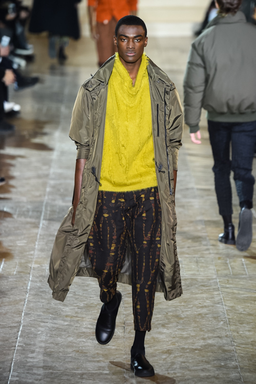 ISSEY MIYAKE MEN 18AW ニットコートコレクション