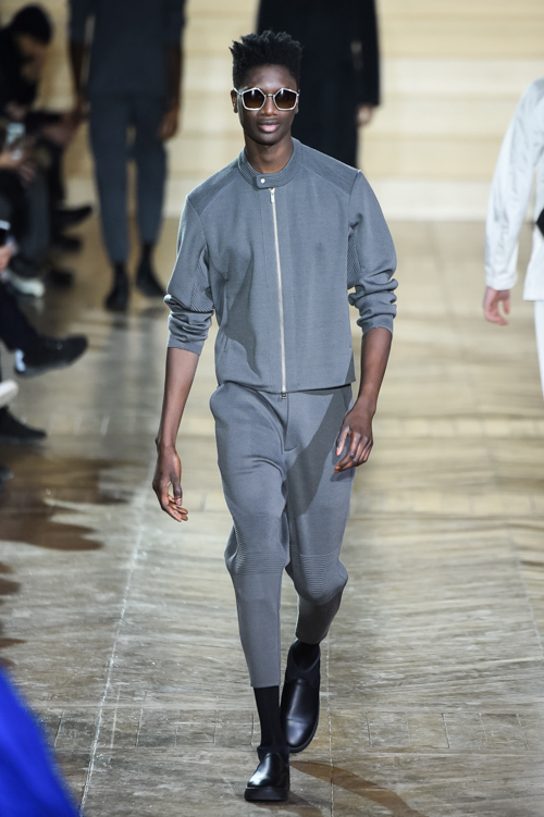 イッセイ ミヤケ メン(ISSEY MIYAKE MEN) 2017-18年秋冬メンズ イッセイ ミヤケ メン(ISSEY MIYAKE MEN) 2017-18年秋冬メンズ