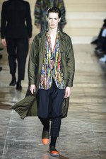 イッセイ ミヤケ メン 2017-18年秋冬コレクション - 自然の声に耳をすませて｜写真4