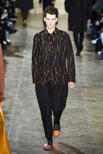 イッセイ ミヤケ メン 2017-18年秋冬コレクション - 自然の声に耳をすませて｜写真17