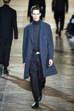 イッセイ ミヤケ メン 2017-18年秋冬コレクション - 自然の声に耳をすませて｜写真28