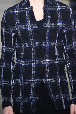 イッセイ ミヤケ メン 2017-18年秋冬コレクション - 自然の声に耳をすませて｜写真46