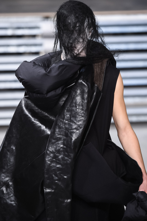 リック・オウエンス(Rick Owens) 2017-18年秋冬メンズコレクション  - 写真52