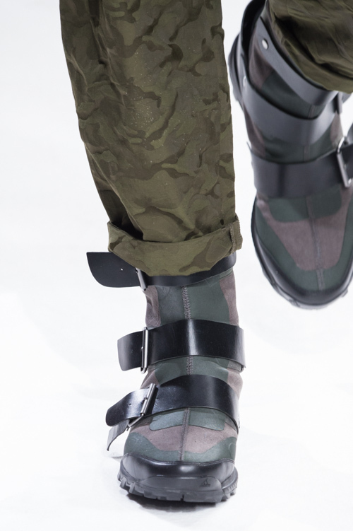 ヨウジヤマモト(Yohji Yamamoto) 2017-18年秋冬メンズコレクション  - 写真16