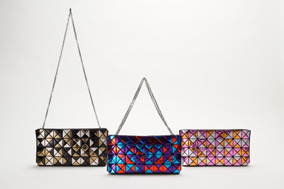 BAO BAO ISSEY MIYAKEからこの季節にピッタリのシャイニーなアイテムが登場