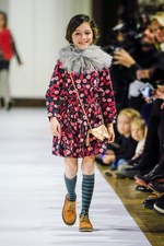 ボンポワン 2017年秋冬コレクション - 寒い冬に暖かくして出かけた幼少期のワクワクや幸福感を服に｜写真8