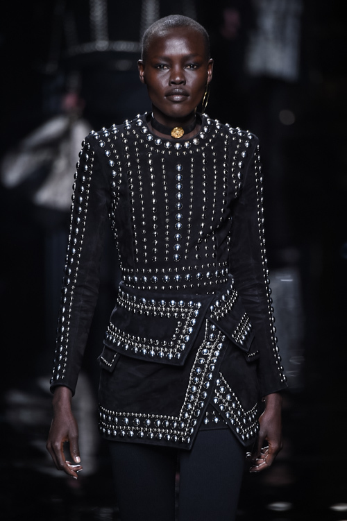 バルマン(BALMAIN) 2017-18年秋冬ウィメンズ&メンズコレクション ディテール - 写真21