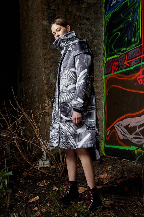 オフ-ホワイト  2017年プレフォール｜female ダウンジャケット