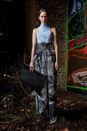 オフ-ホワイト (OFF-WHITE) 2017年プレフォールウィメンズコレクション  - 写真3